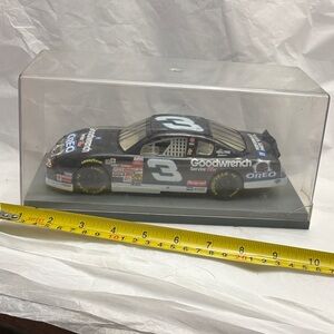1:24 Diecast NASCAR No. 3 Black Oreo / Goodwrench  Dale Earnhardt